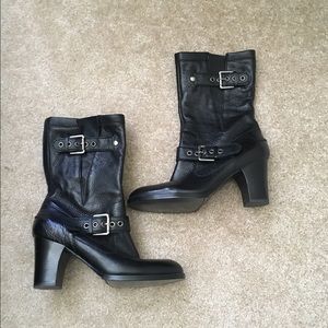 Nine West Booties excellent condition, could not fit.